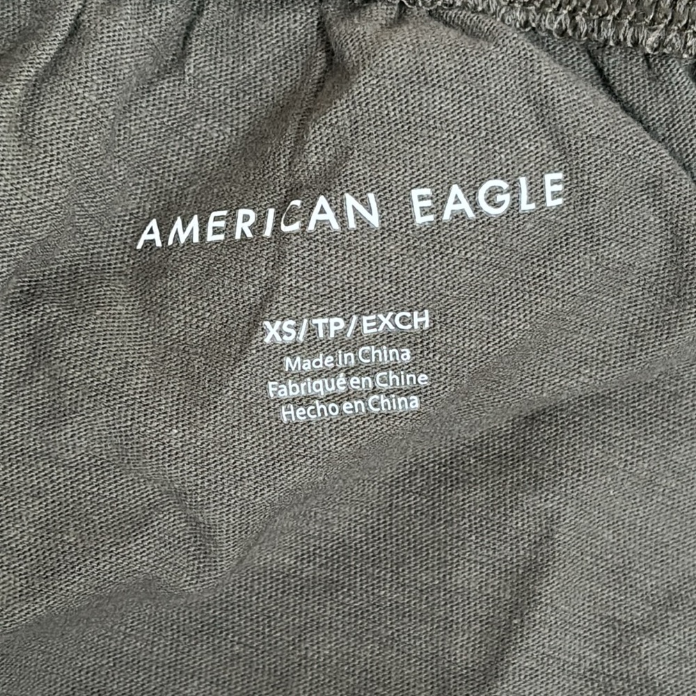NWT American Eagle Faux Button Crop Top - Picture 5 of 7